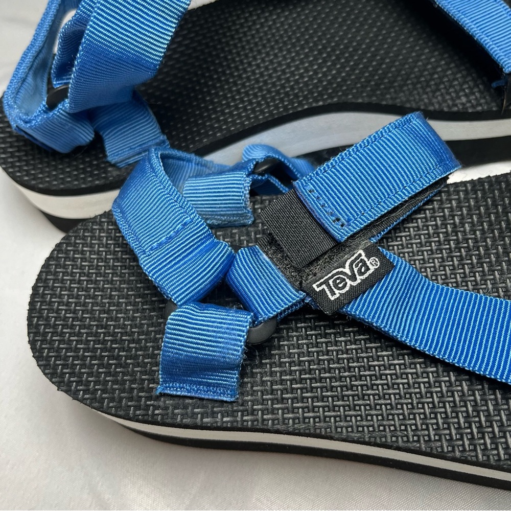 Teva Universal Platform Flatform Sandals Blue Siz… - image 5